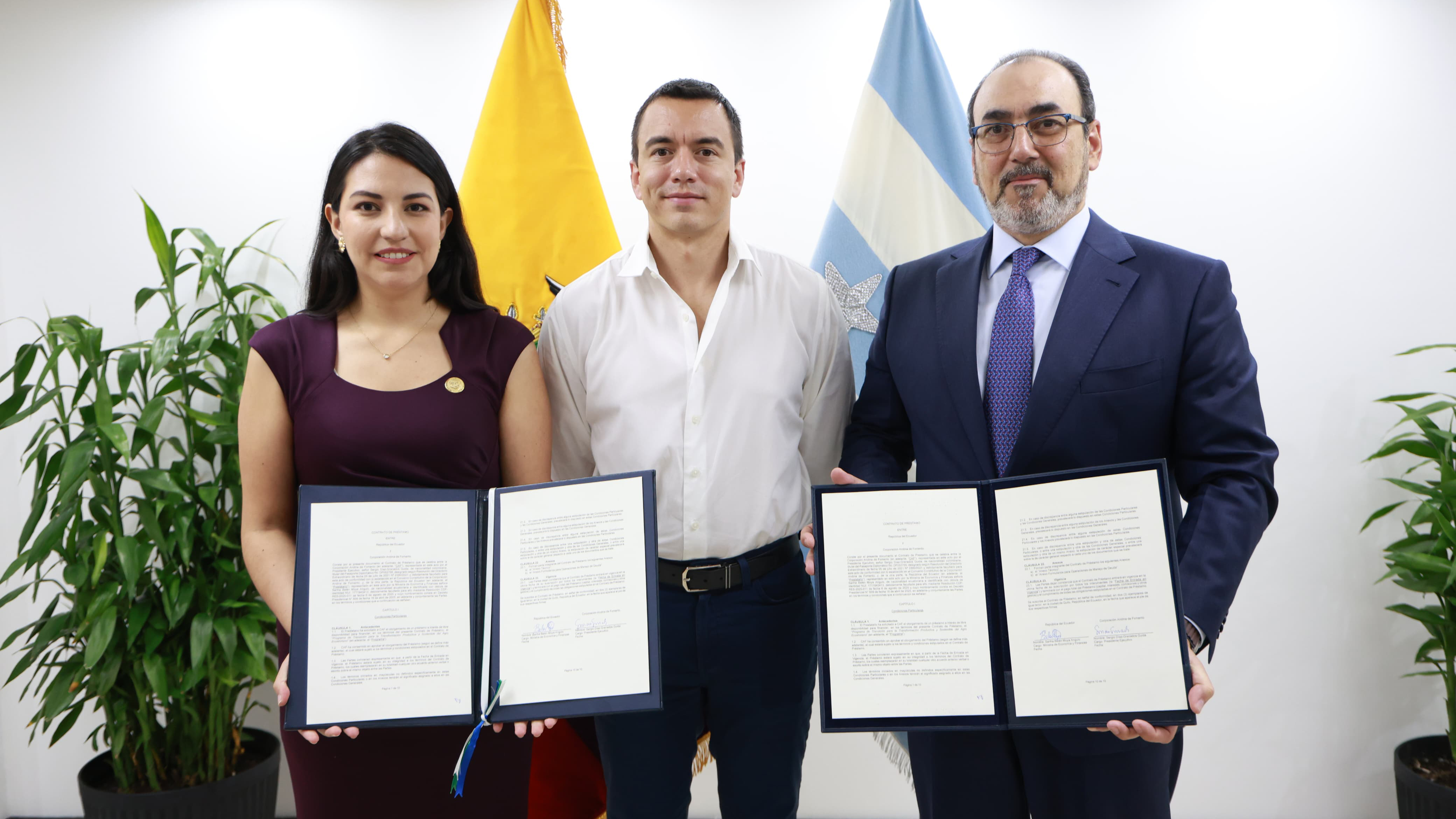LA CONFIANZA INTERNACIONAL EN ECUADOR SE FORTALECE: EL PAÍS RECIBIÓ UN CRÉDITO POR USD 250 MILLONES