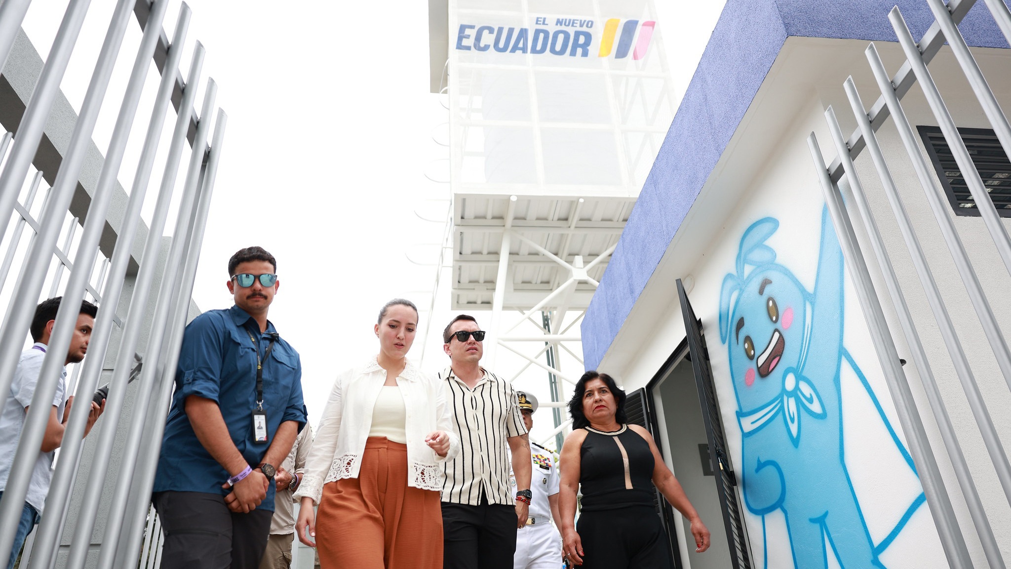 EL PRESIDENTE DANIEL NOBOA ENTREGA INFRAESTRUCTURA QUE GARANTIZARÁ AGUA EN SANTA ELENA