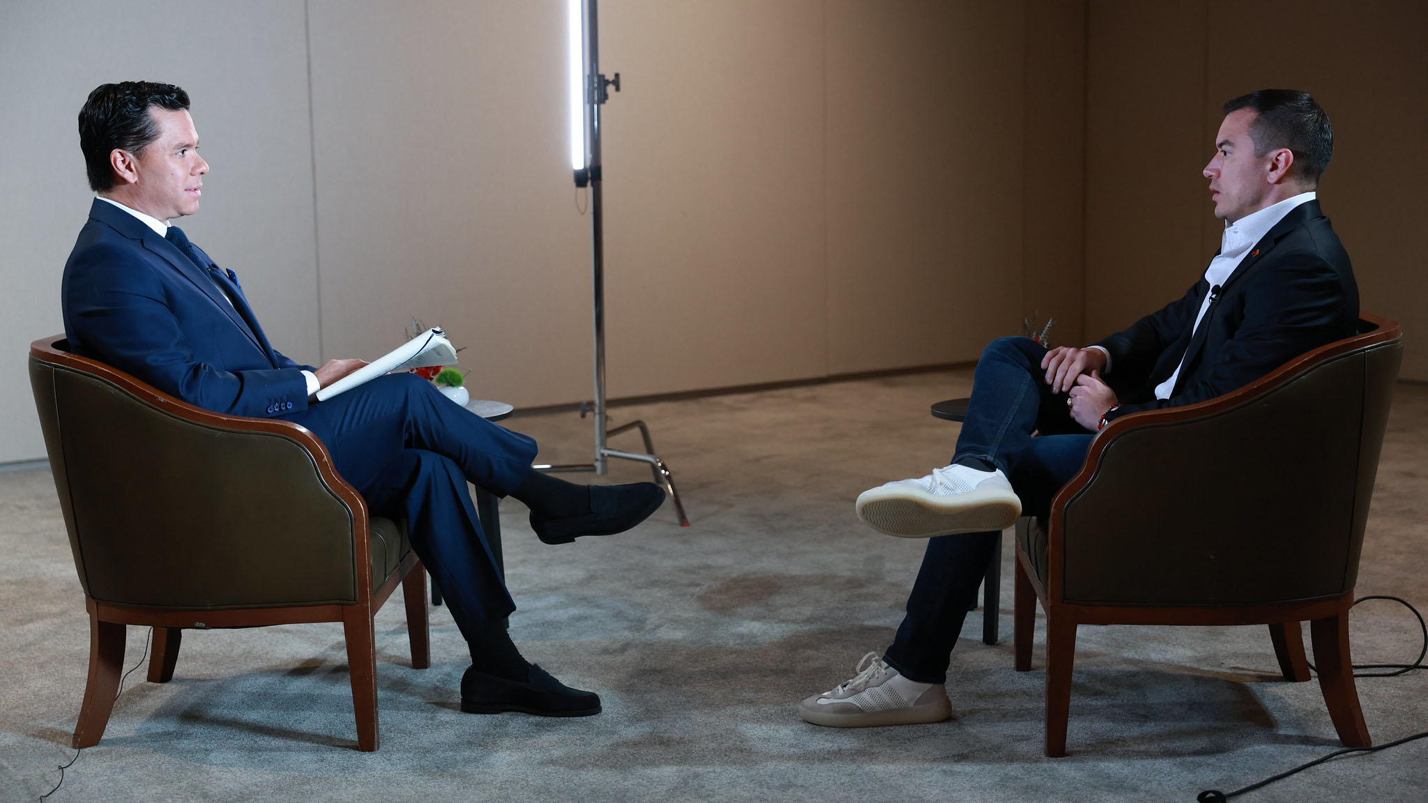 PRESIDENTE NOBOA EN UNIVISION: VAMOS A SEGUIR TRABAJANDO EN CONJUNTO PARA SACAR ADELANTE A LOS ECUATORIANOS, ESA SIEMPRE SERA MI PRIORIDAD