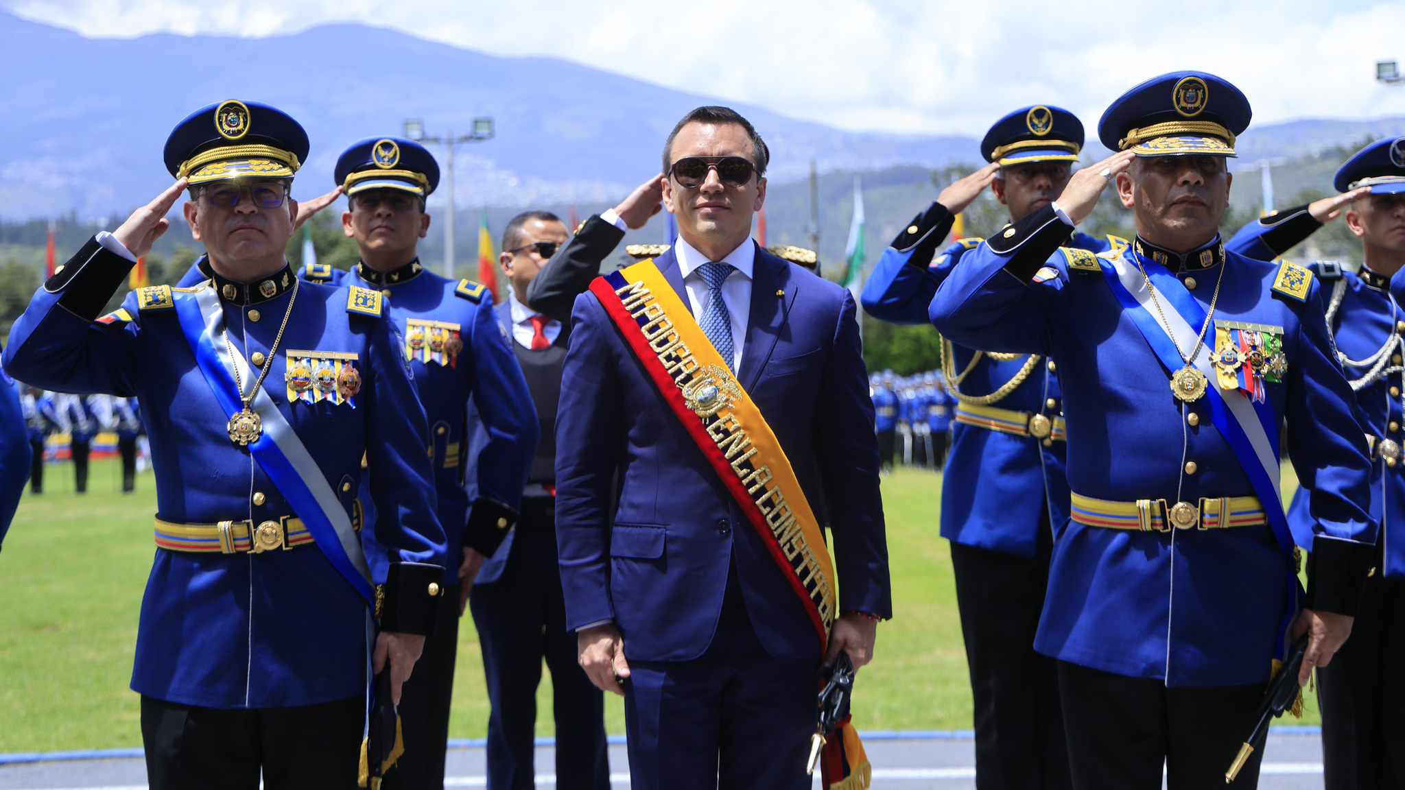 PRESIDENTE NOBOA ANUNCIA OFENSIVA EN CONJUNTO  CON ALIADOS DE LA REGIÓN EN OPERACIONES MILITARES Y POLICIALES
