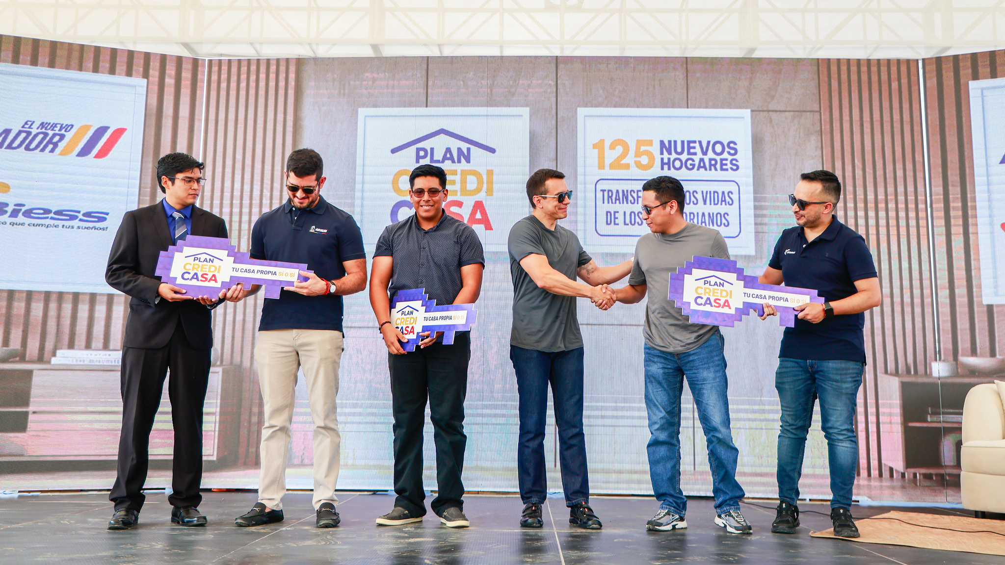 EL GOBIERNO NACIONAL CUMPLE SUEÑOS EN CHONGÓN: 125 FAMILIAS CUENTAN CON UN HOGAR PROPIO
