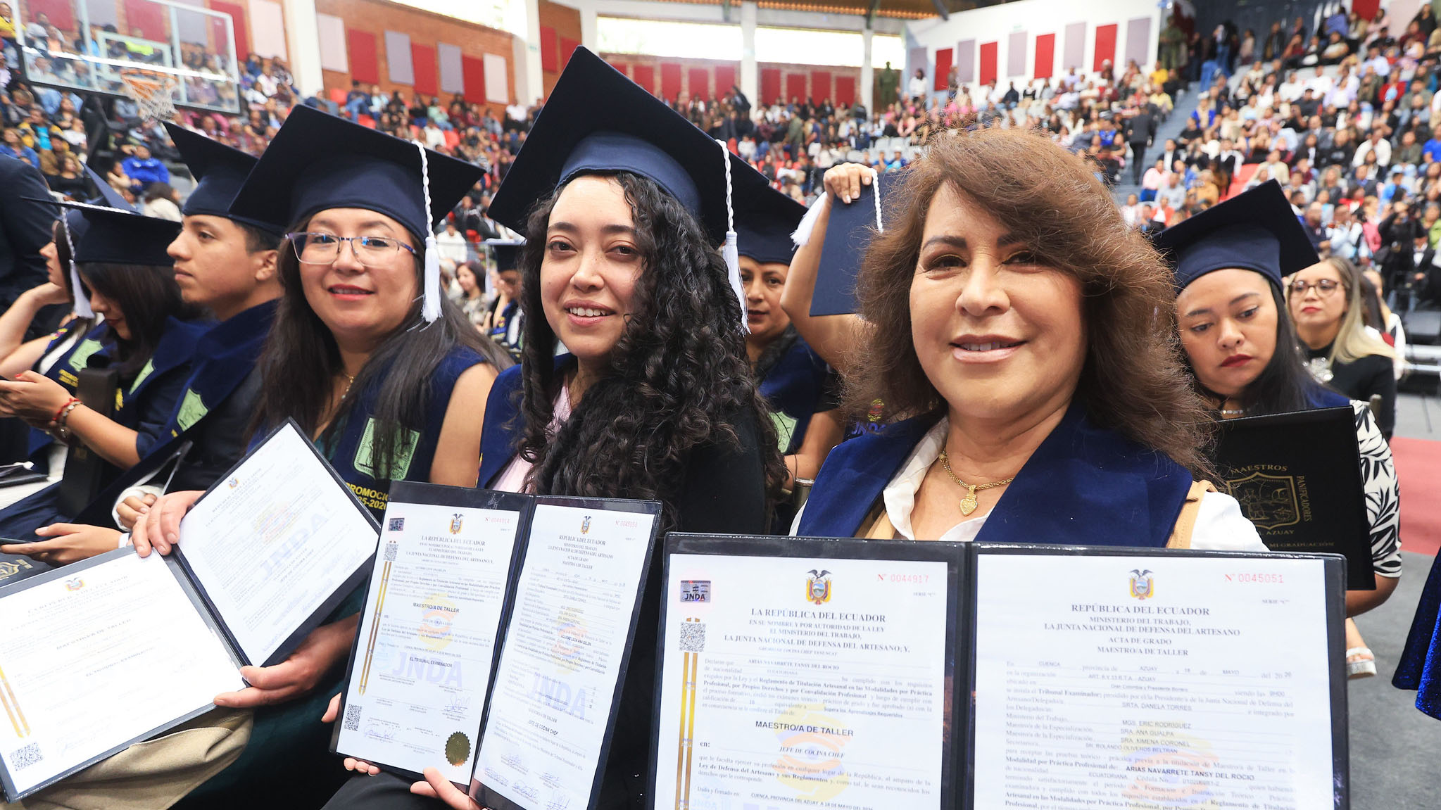 NOBOA IMPULSA AL SECTOR ARTESANAL CON LA ENTREGA DE INCENTIVOS Y NUEVAS OPORTUNIDADES PARA AZUAY