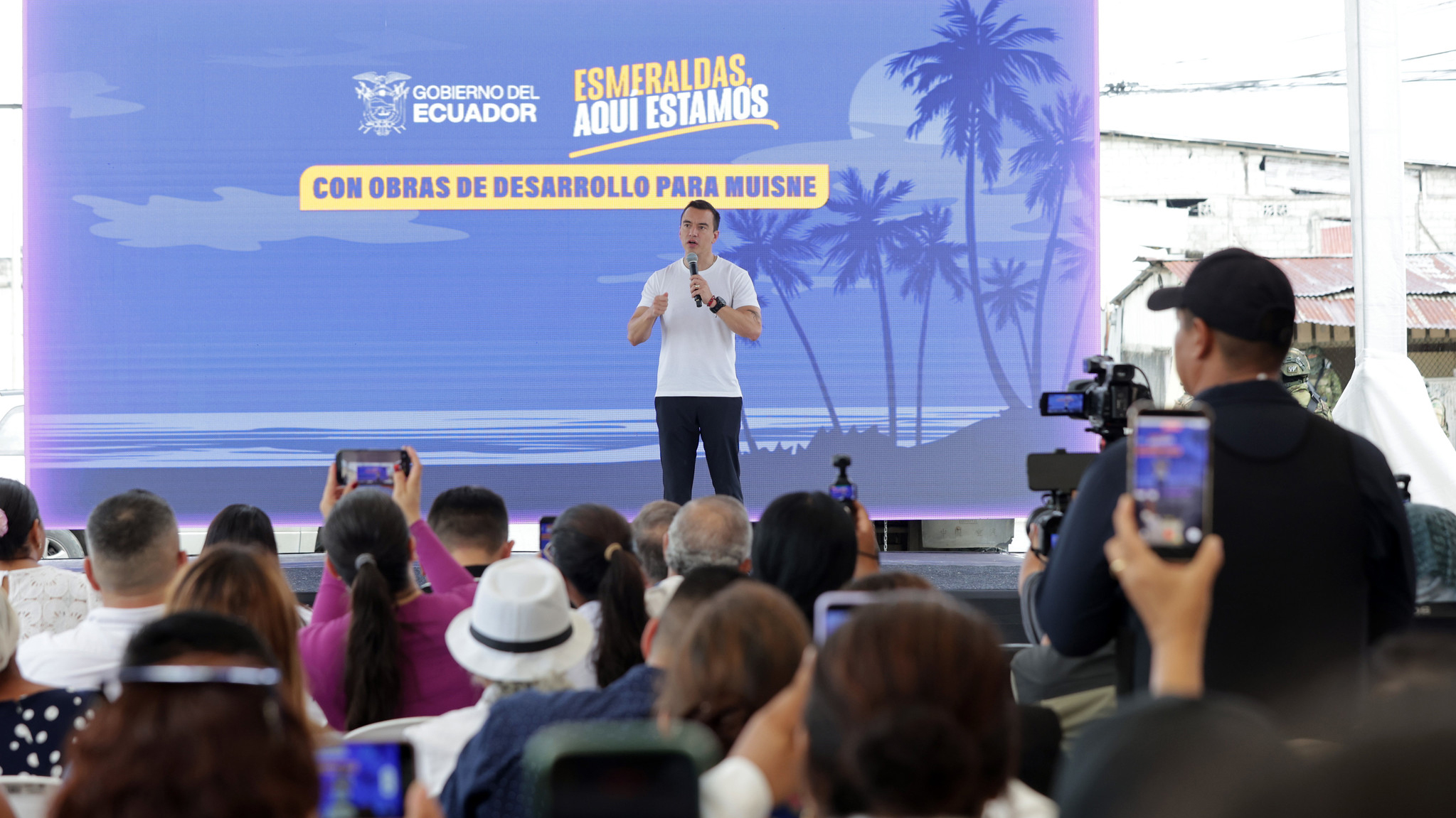 DESPUÉS DE DÉCADAS DE ESPERA, EL DESARROLLO AVANZA EN ESMERALDAS CON OBRAS DE DANIEL NOBOA QUE TRANSFORMAN VIDAS