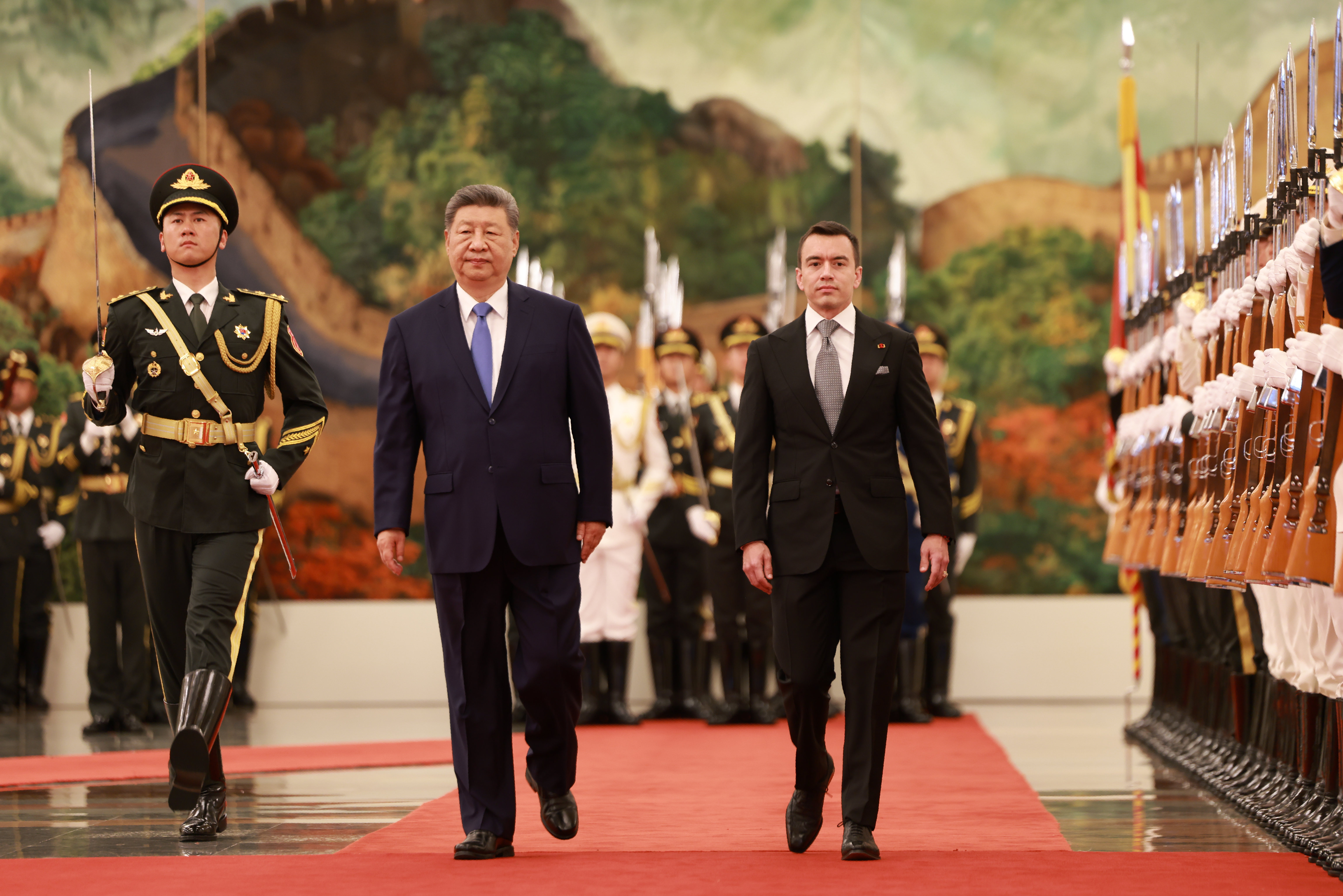 ECUADOR Y CHINA ABREN UNA NUEVA ETAPA DE SU RELACIÓN CON EL INICIO DE LA COOPERACIÓN FOTOVOLTAICA Y NUEVOS ACUERDOS