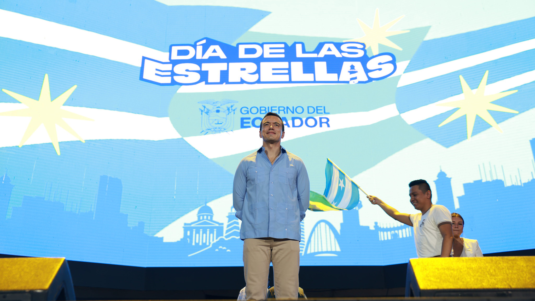 PRESIDENTE NOBOA DESTACA EL ESPÍRITU DE GUAYAQUIL Y REAFIRMA SU COMPROMISO CON OBRAS Y OPORTUNIDADES PARA LA CIUDAD